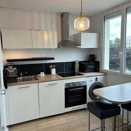 Le Calme- Cosy, Chaleureux - Parc De Verdure カリュイール・エ・キュイール